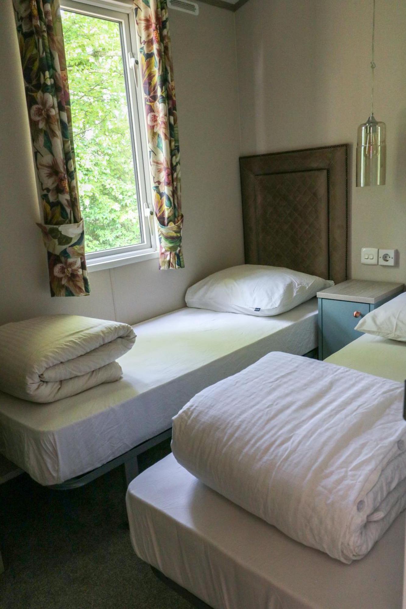 Hof Nieuwerkerk Chalet 1 アルネマイデン エクステリア 写真