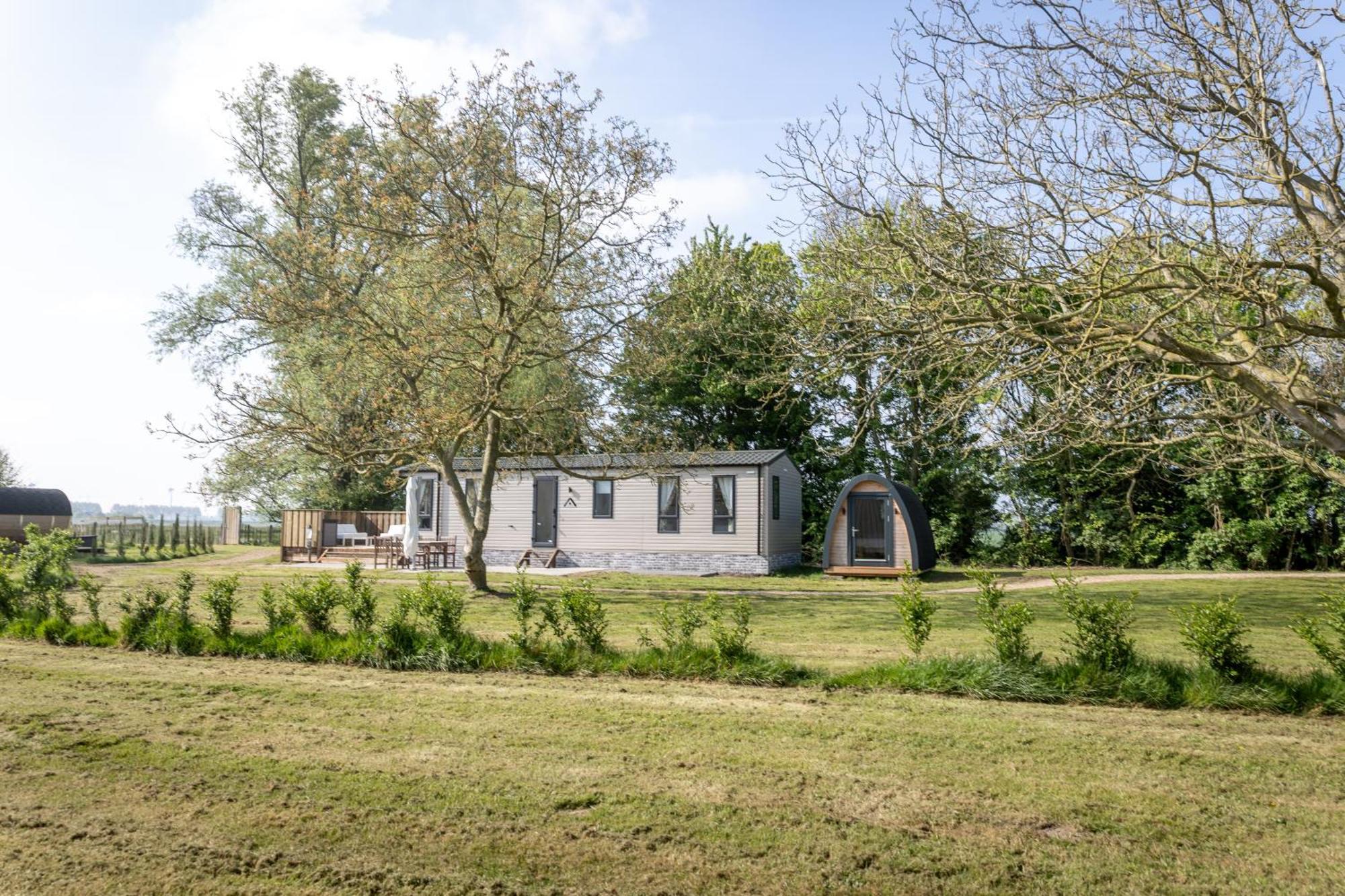 Hof Nieuwerkerk Chalet 1 アルネマイデン エクステリア 写真